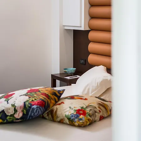 Luna E Aqua Only Adults +12