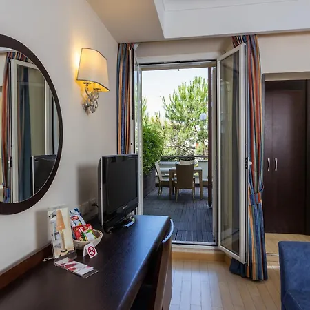 Luna E Aqua Only Adults +12