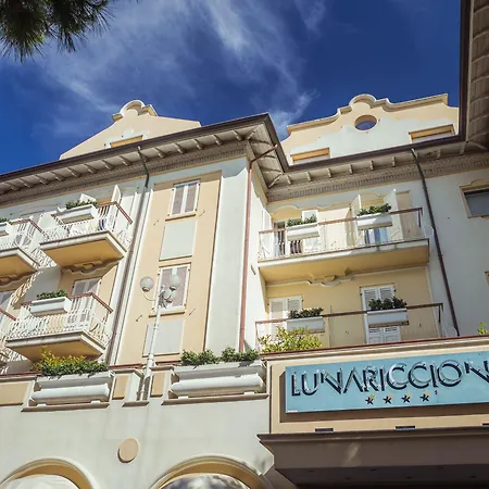 Luna E Aqua Only Adults +12 Riccione