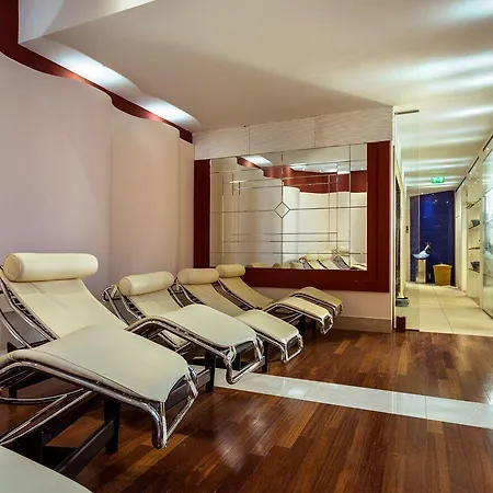 Luna E Aqua Only Adults +12 Otel Riccione