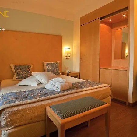 Luna E Aqua Only Adults +12 Otel Riccione