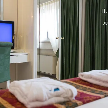 Luna E Aqua Only Adults +12 Otel Riccione