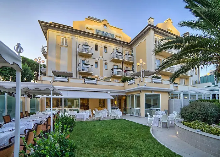 Luna E Aqua Only Adults +12 4* ريتشيوني