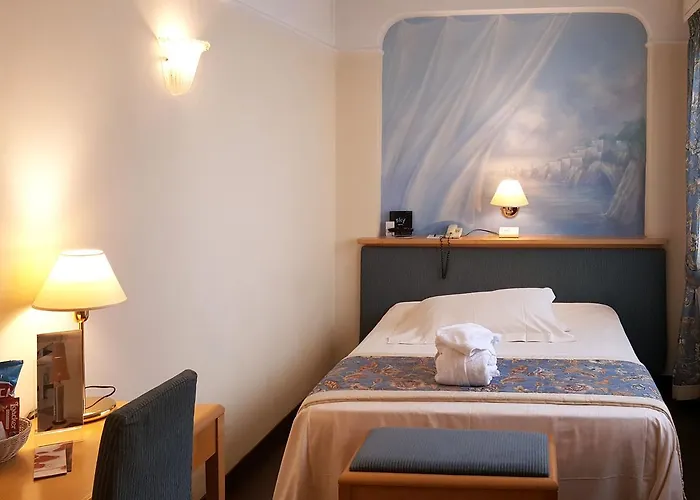 Luna E Aqua Only Adults +12 ريتشيوني