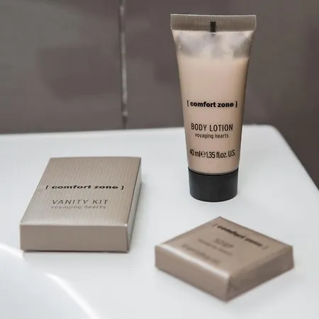 Luna E Aqua Only Adults +12 4*