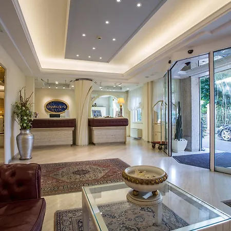 Luna E Aqua Only Adults +12 Szálloda Riccione