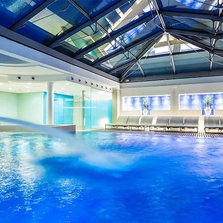 Luna E Aqua Only Adults +12