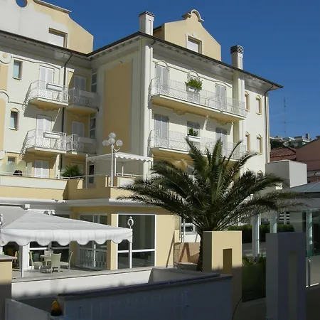 Luna E Aqua Only Adults +12 Szálloda Riccione