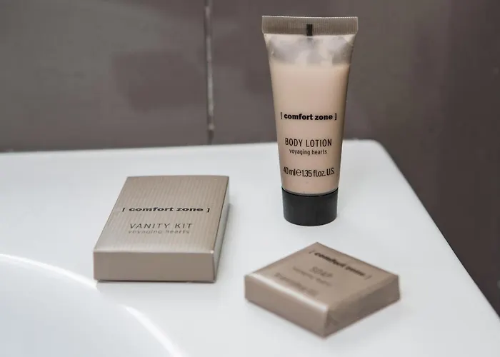 Luna E Aqua Only Adults +12 4*