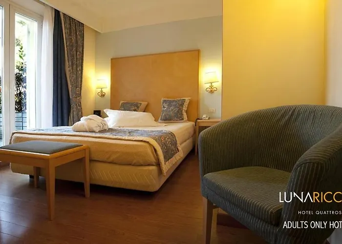 Отель Luna E Aqua Only Adults +12 4*