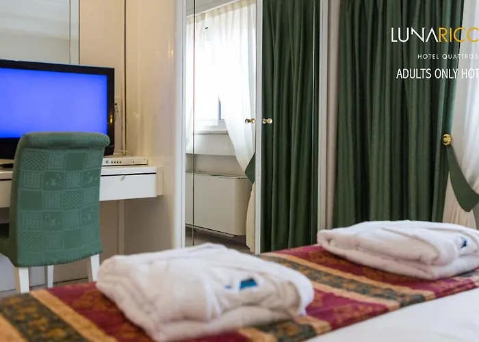 Luna E Aqua Only Adults +12 Hotel Riccione